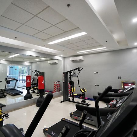 Mezzo Hotel Себу Экстерьер фото