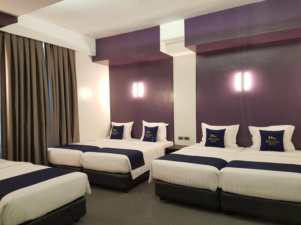 Mezzo Hotel Себу Экстерьер фото