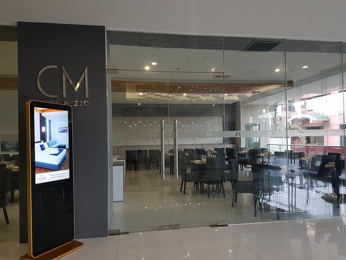 Mezzo Hotel Себу Экстерьер фото