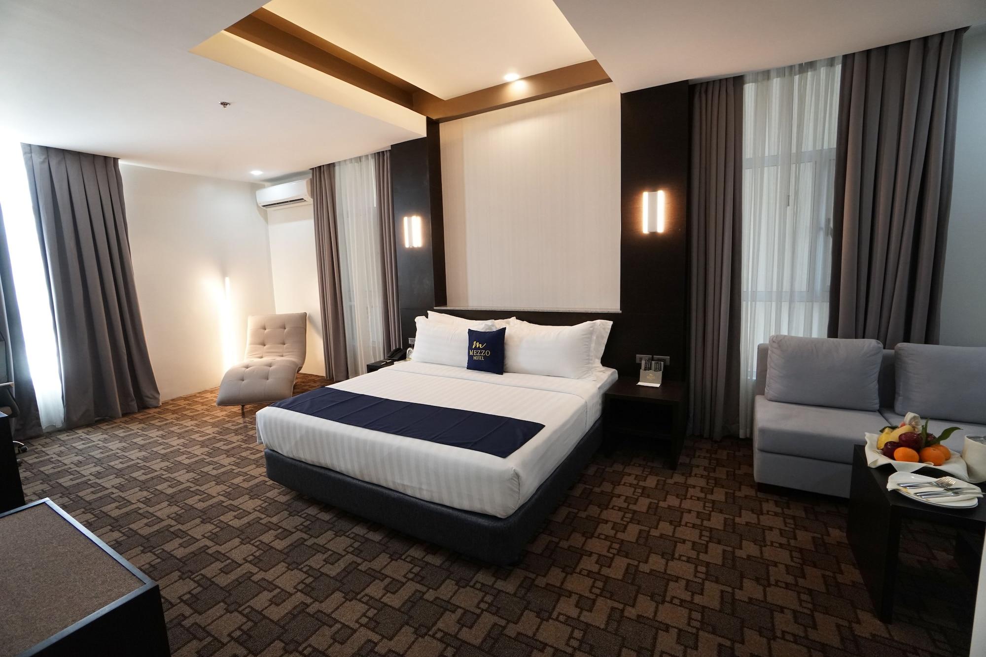 Mezzo Hotel Себу Экстерьер фото