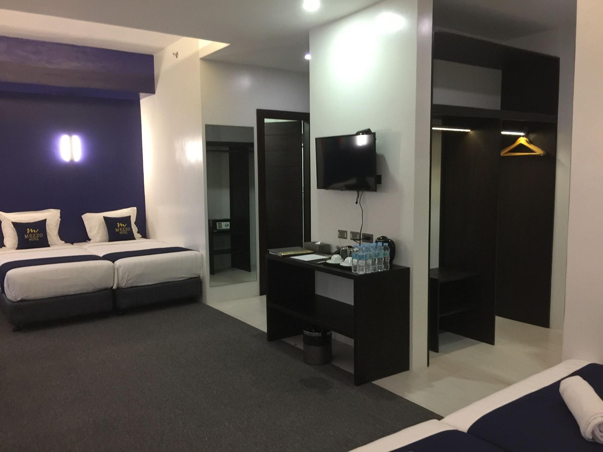 Mezzo Hotel Себу Экстерьер фото
