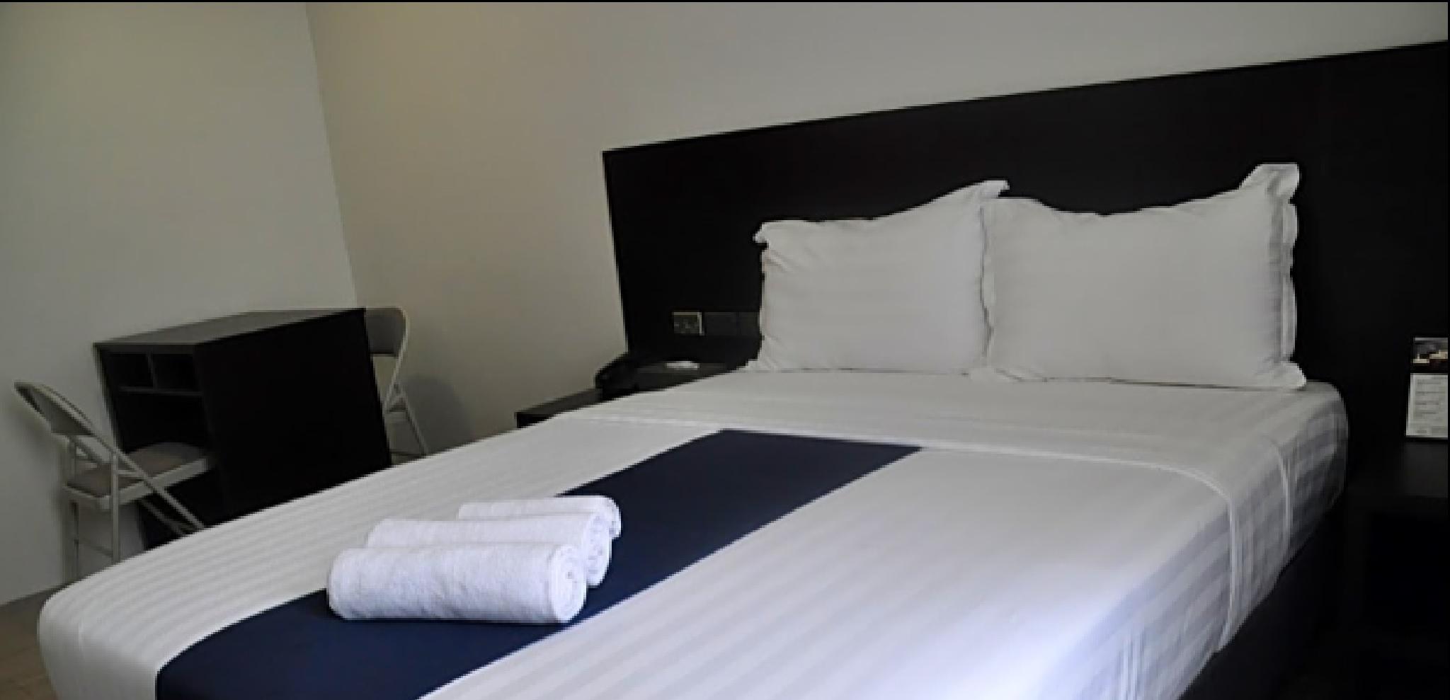 Mezzo Hotel Себу Экстерьер фото