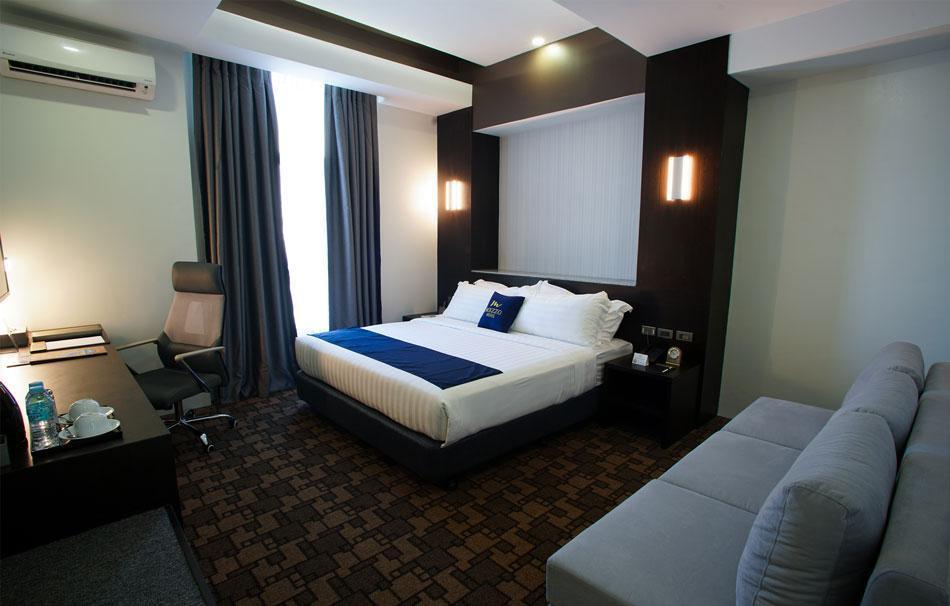 Mezzo Hotel Себу Экстерьер фото