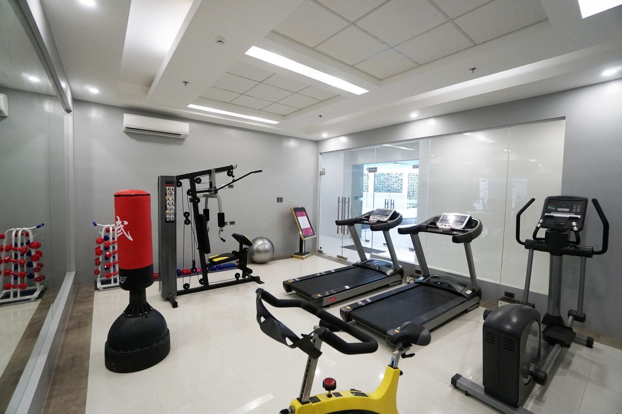 Mezzo Hotel Себу Экстерьер фото